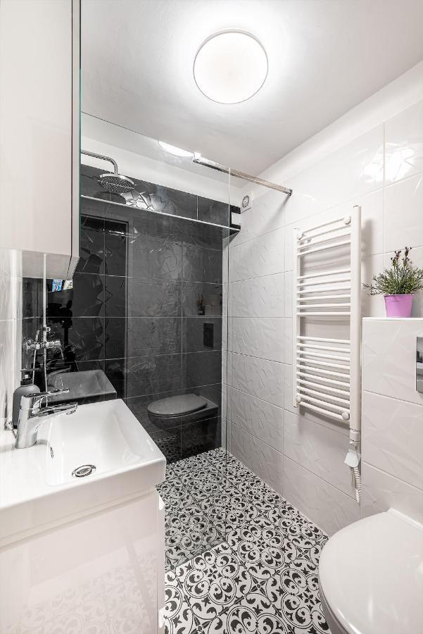 Appartamento Dob71-cozy Flat In The Center Of Budapest- Recently Renovated Budapest